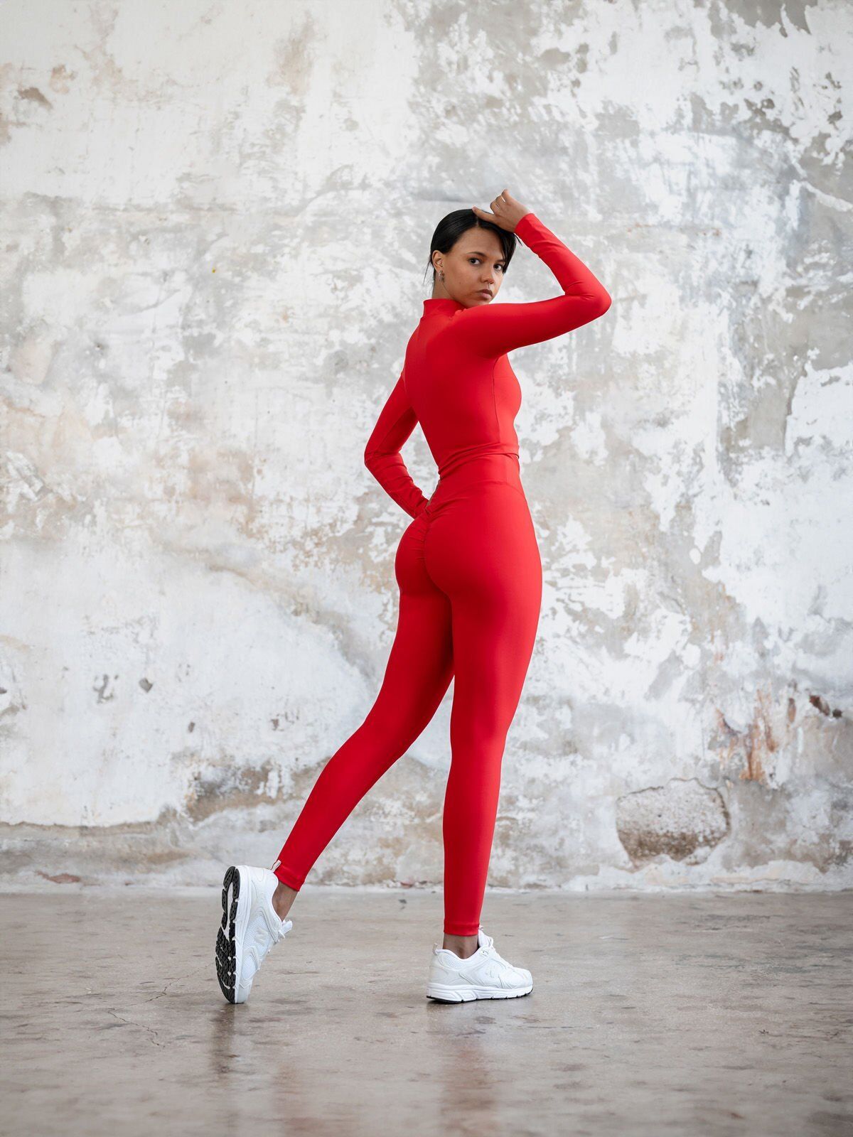 759 Scrunch Butt Leggings Red Color
