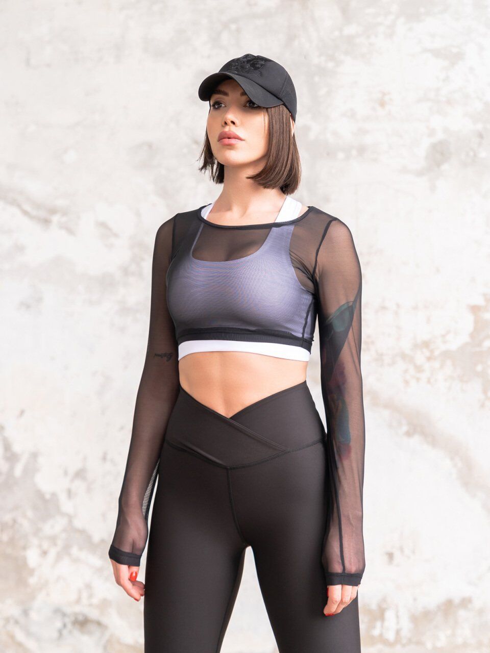 4725 Capri Leggings Ve Waist Black Color