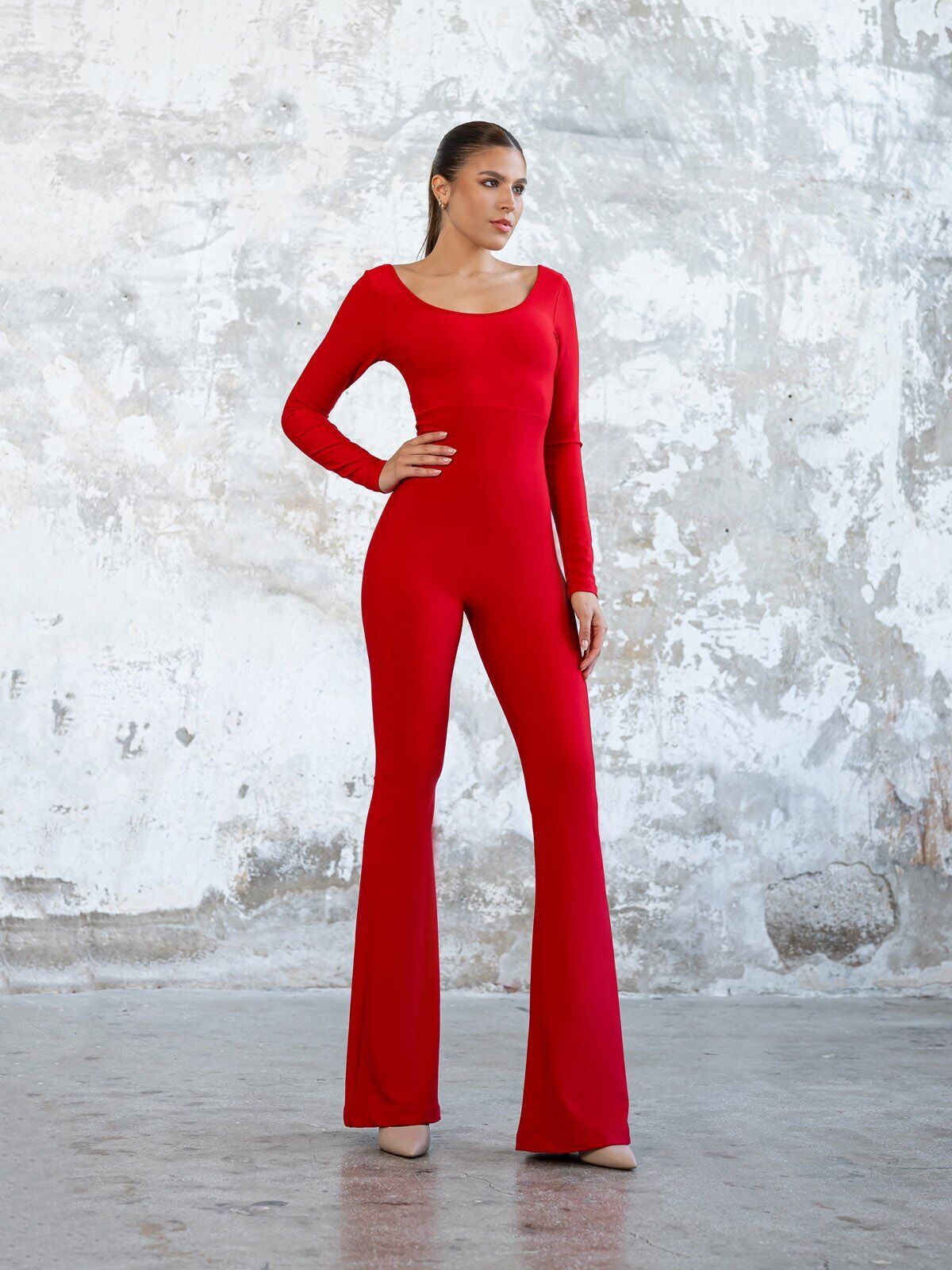 3101 Spanish Scrunch Butt Jumpsuit Long Sleeve Red Color