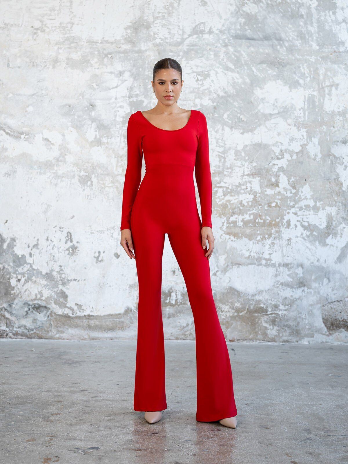 3101 Spanish Scrunch Butt Jumpsuit Long Sleeve Red Color