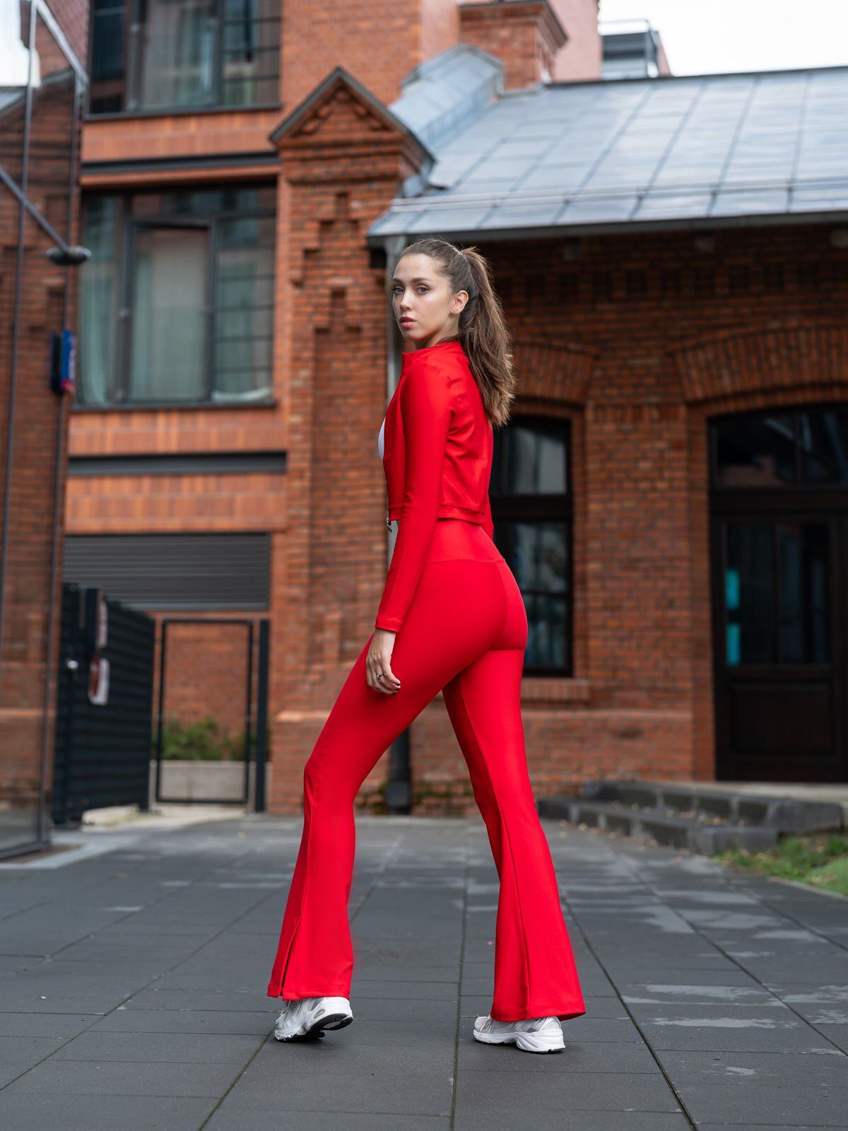 1261 Slit Spanish Leggings Red Color
