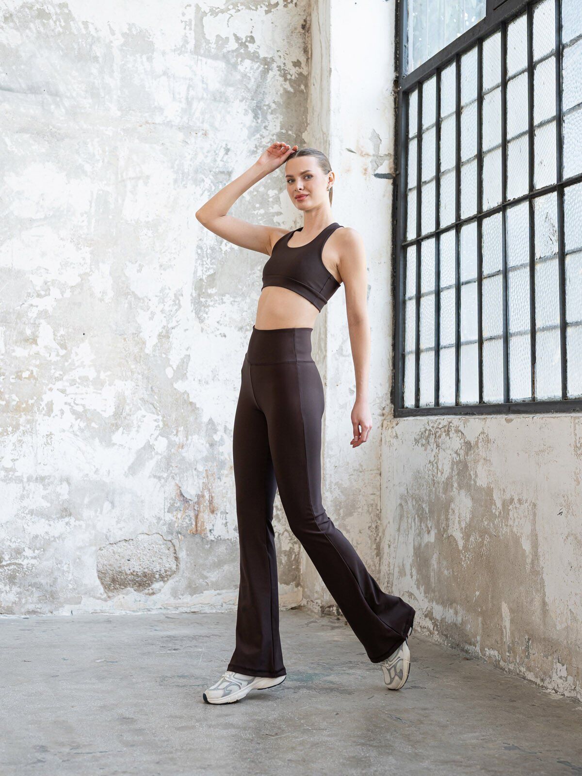 1263 Spanish Leggings Brown Color