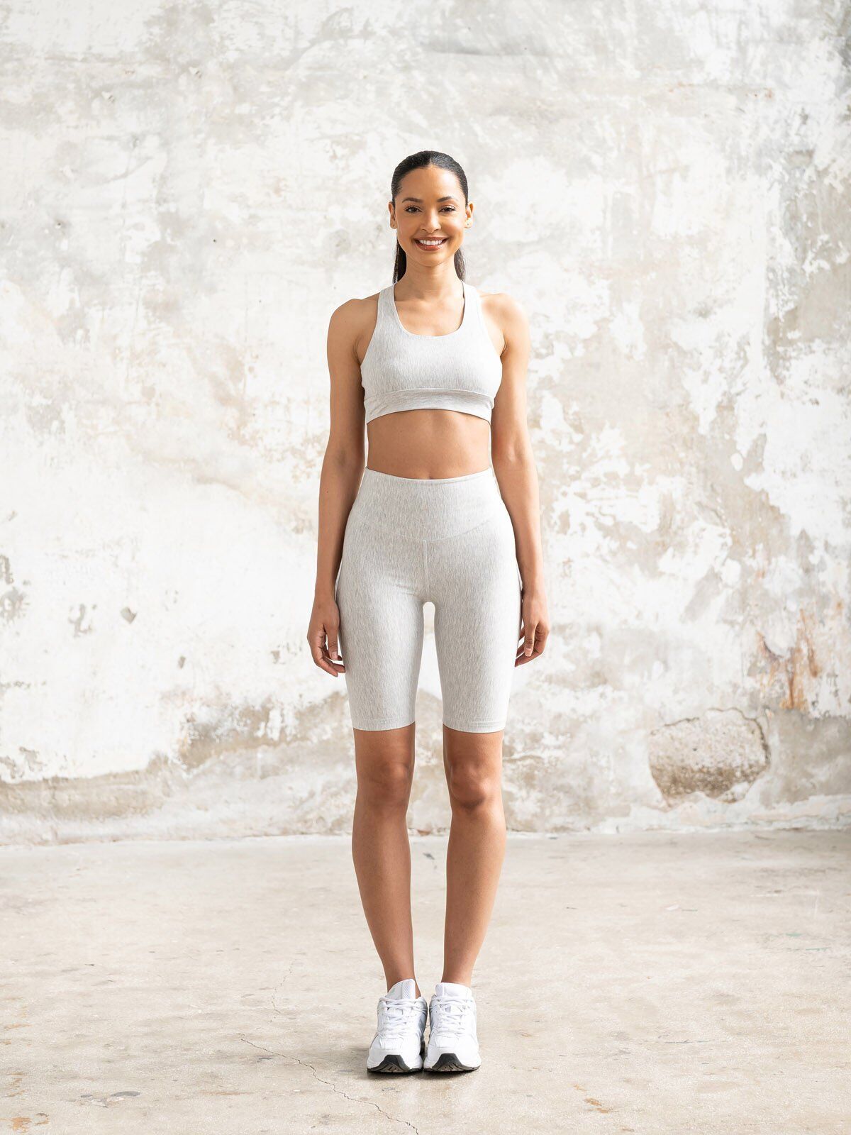 6055 Gray Breeze Biker Leggings