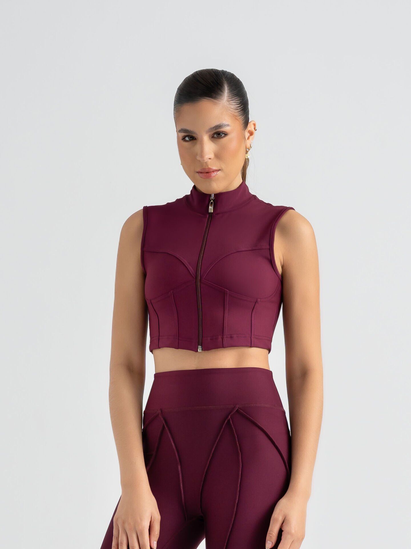 534 Sculpt Line Spor Damson Color