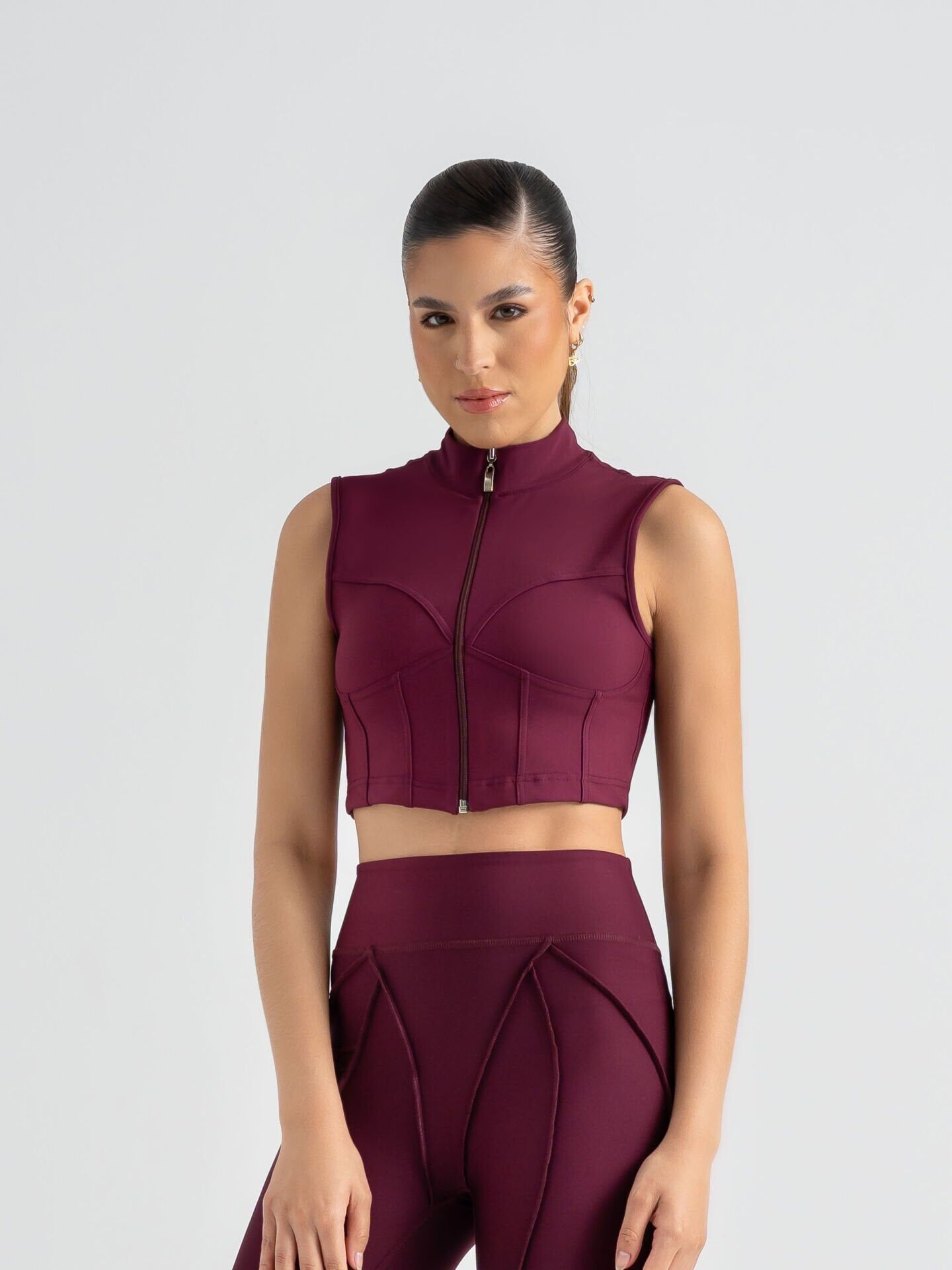 534 Sculpt Line Spor Damson Color