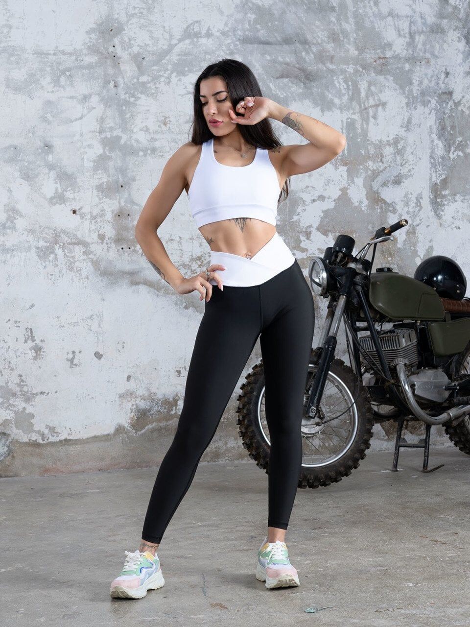 1091 We Waist Leggings Black And White
