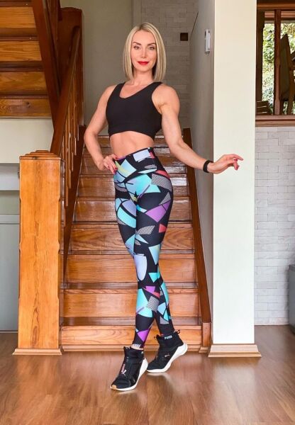 907 Extra High Waist Leggings