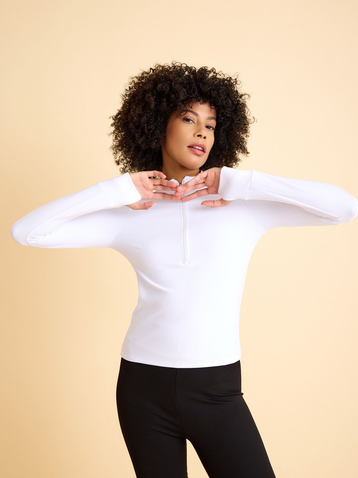 161 Top Wear With Finger White Color