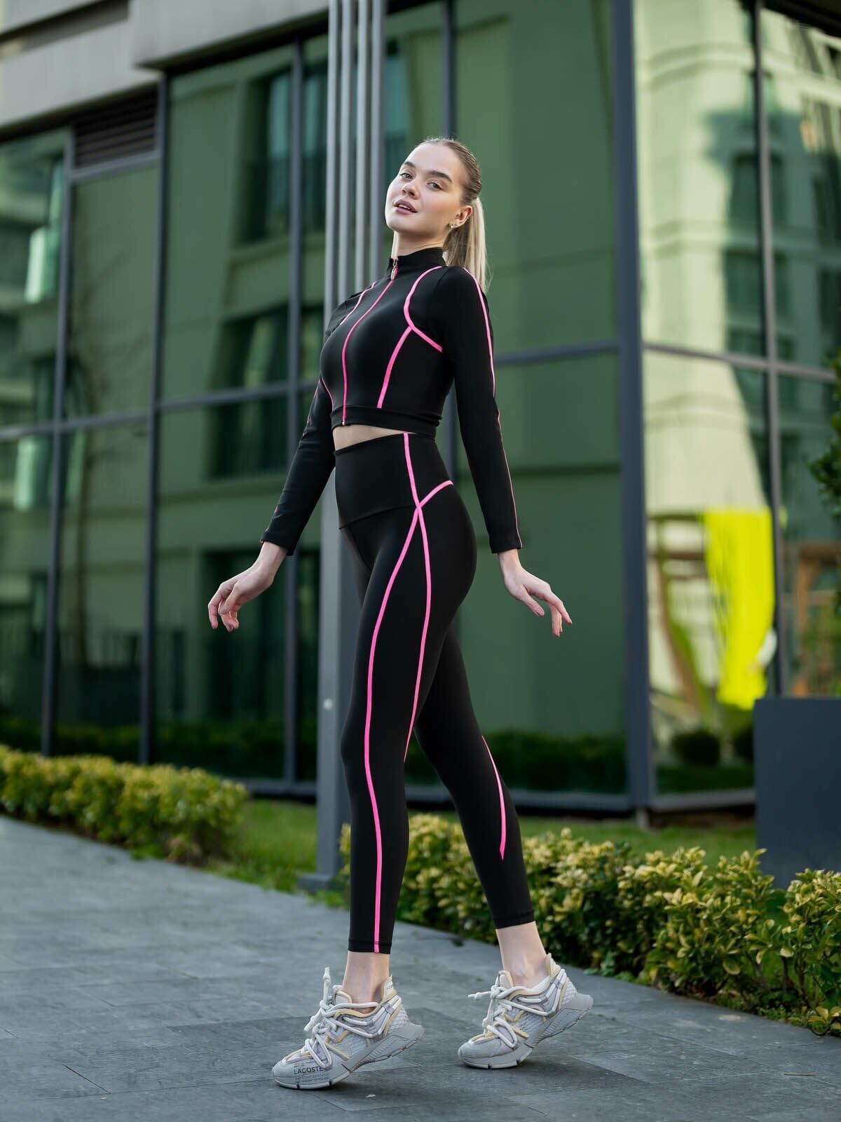 366 Menton Leggings Neon Pink Line