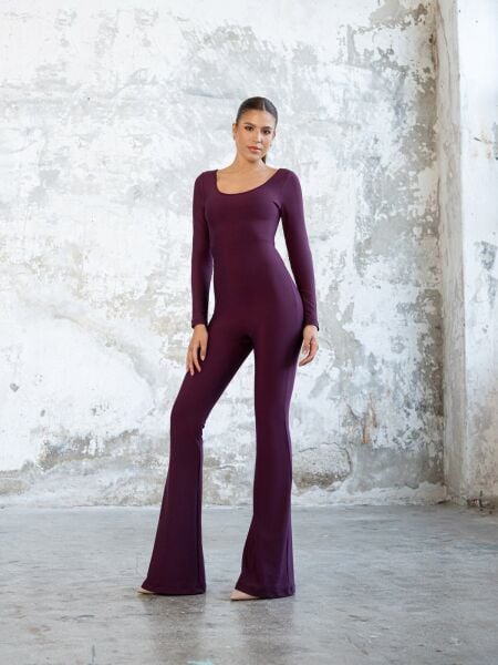 3102 Spanish Scrunch Butt Jumpsuit Long Sleeve Damson Color
