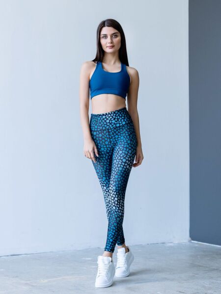 823 Extra High Waist Leggings