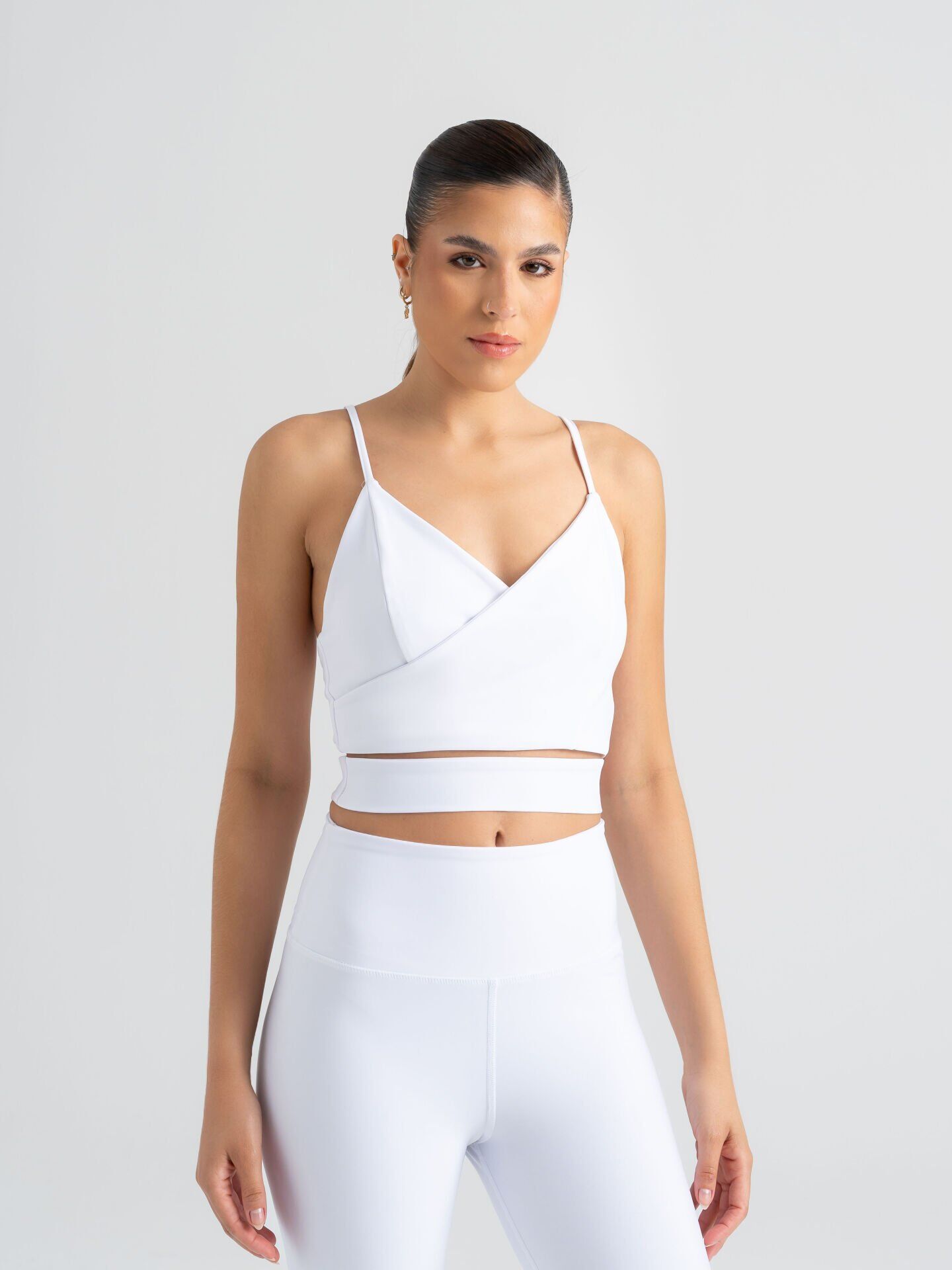 529 Knot Spor Bra White Color