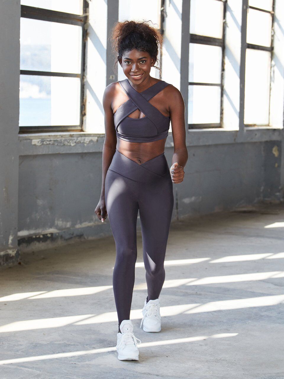 206 Decolette Design Spor Bra Antrasit Color