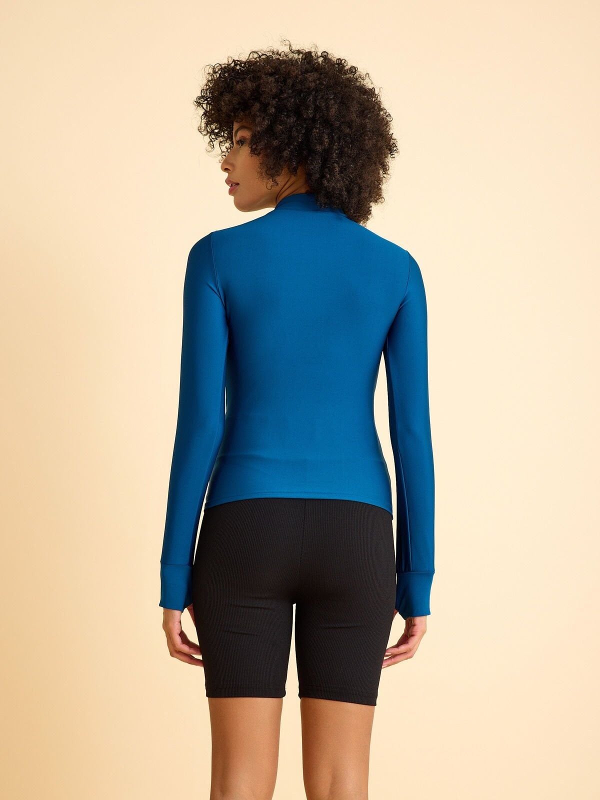 157 Top Wear With Finger Petrulium Blue