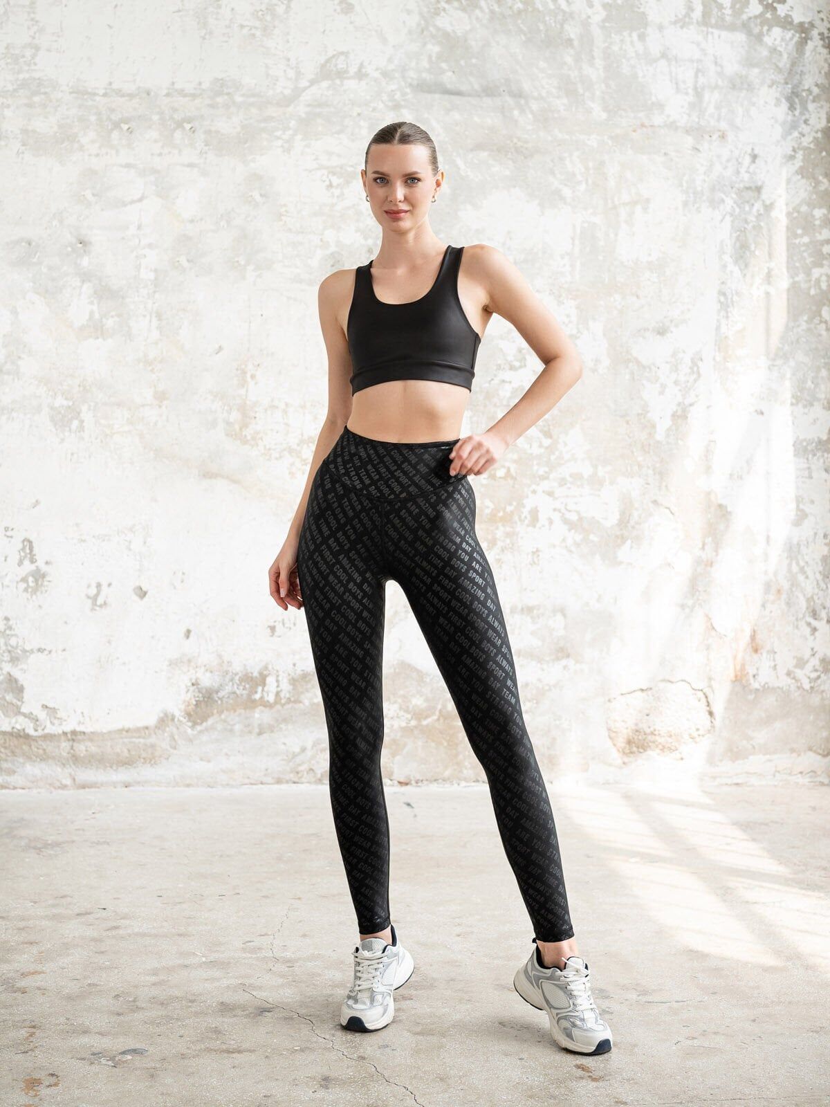 480 Le Port Leather Look Leggings