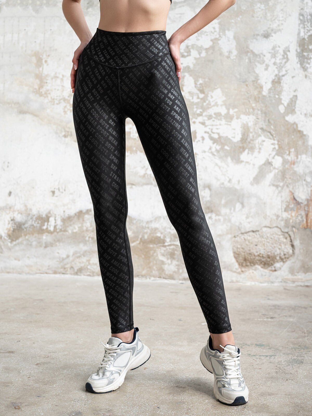 480 Le Port Leather Look Leggings