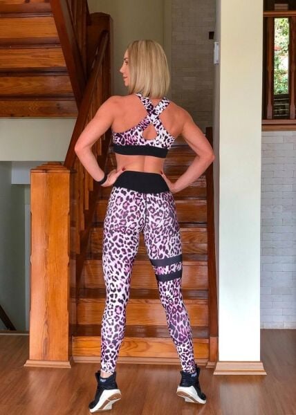 877 Extra High Waist Leggings