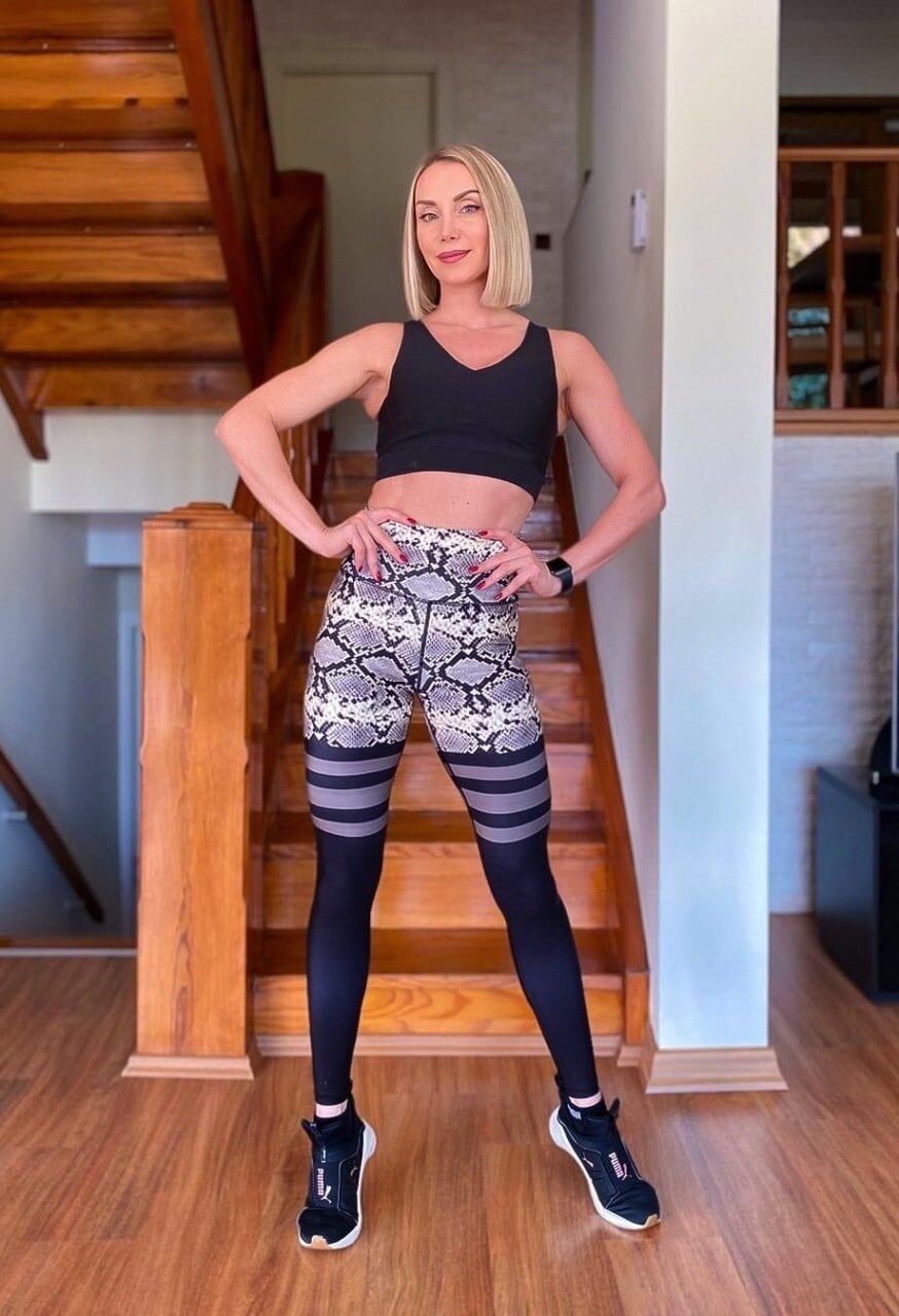 892 Extra High Waist Leggings