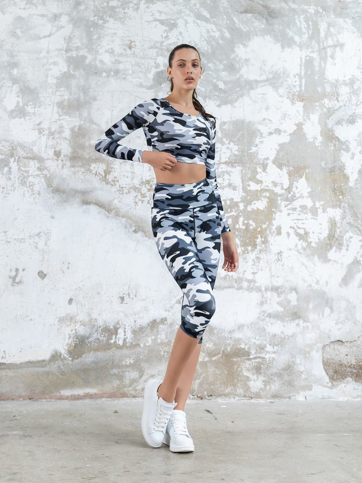 978 Capri Leggings