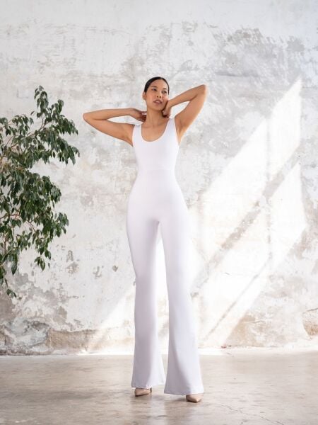 1504 Spanish, Scrunch But Jumpsuit White Color