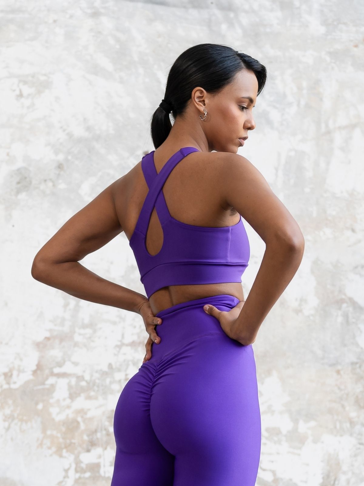 393 Single Crossed Spor Bra Purple Color