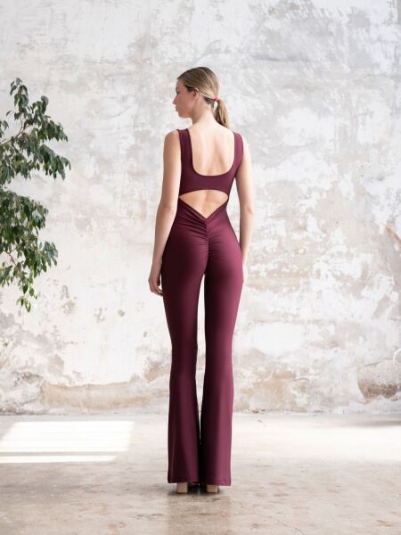 1501 Spanish, Scrunch But Jumsuit Damson Color