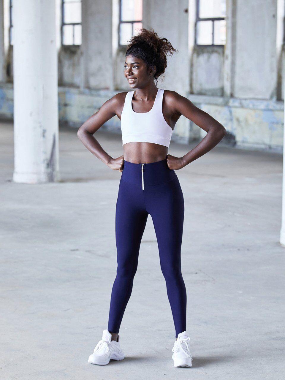 1050 Extra High Waist Leggings Navy Blue