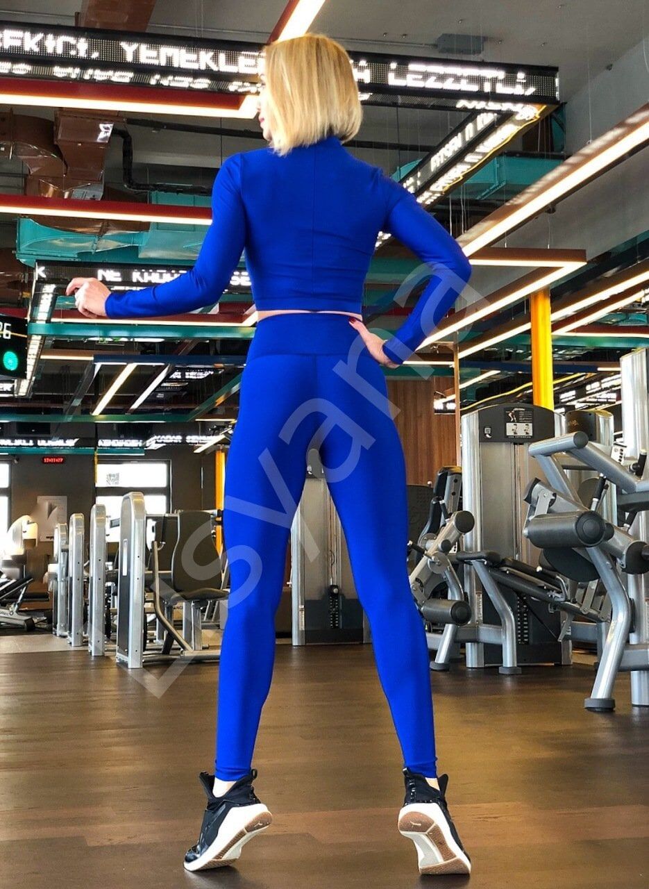 010 Long Sleeve Blue Color