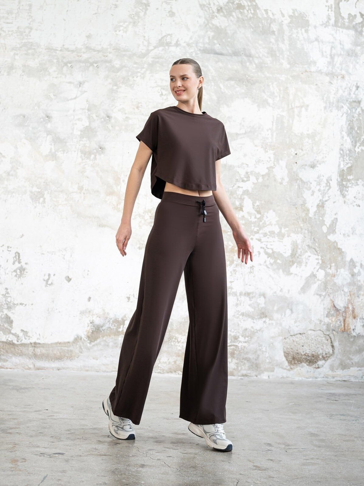 044 Yoga Tshirt Brown Color