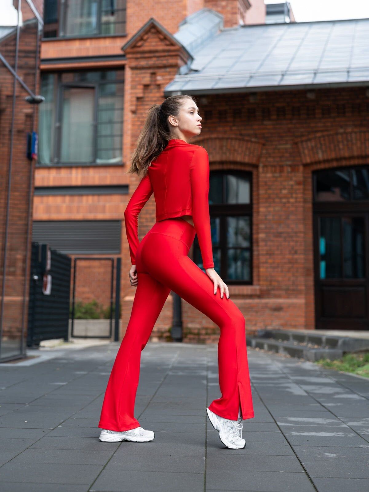 1261 Slit Spanish Leggings Red Color
