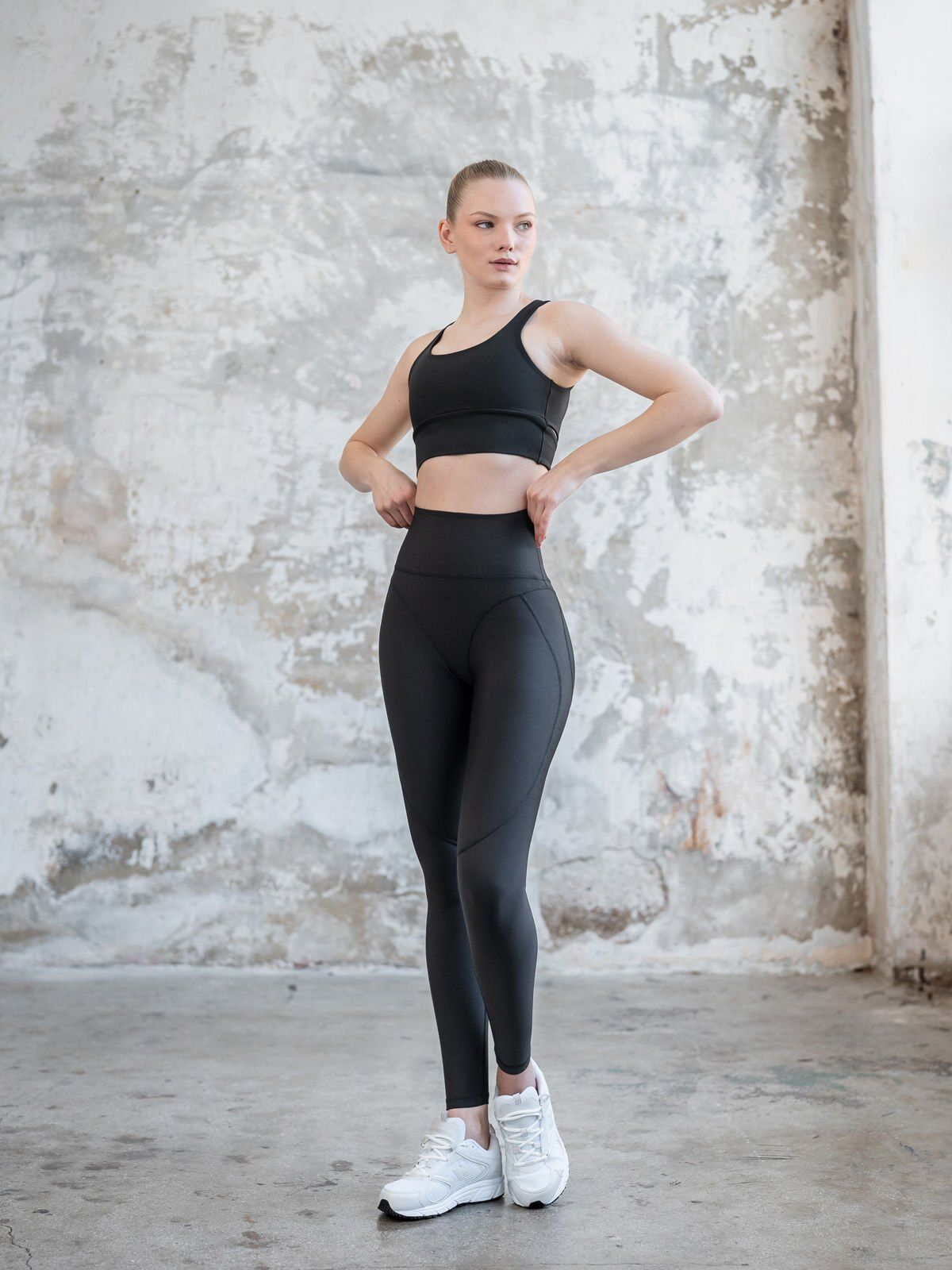 474 Bayonne Spor Bra Black Color