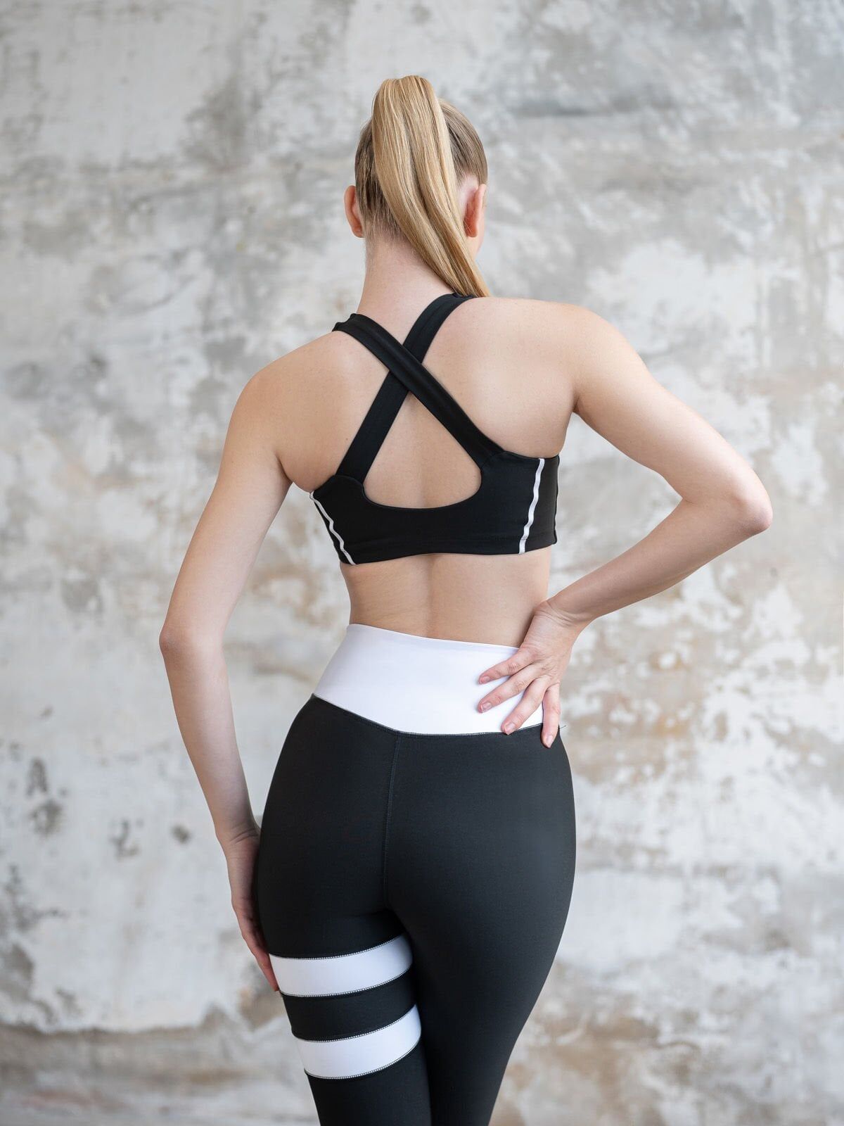 475 Menton Spor Bra Black Color