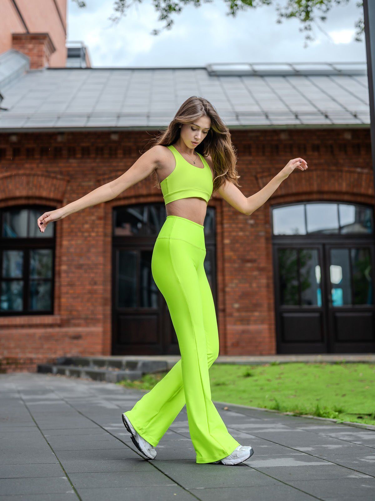 452 Spanish Leggings Neon Green