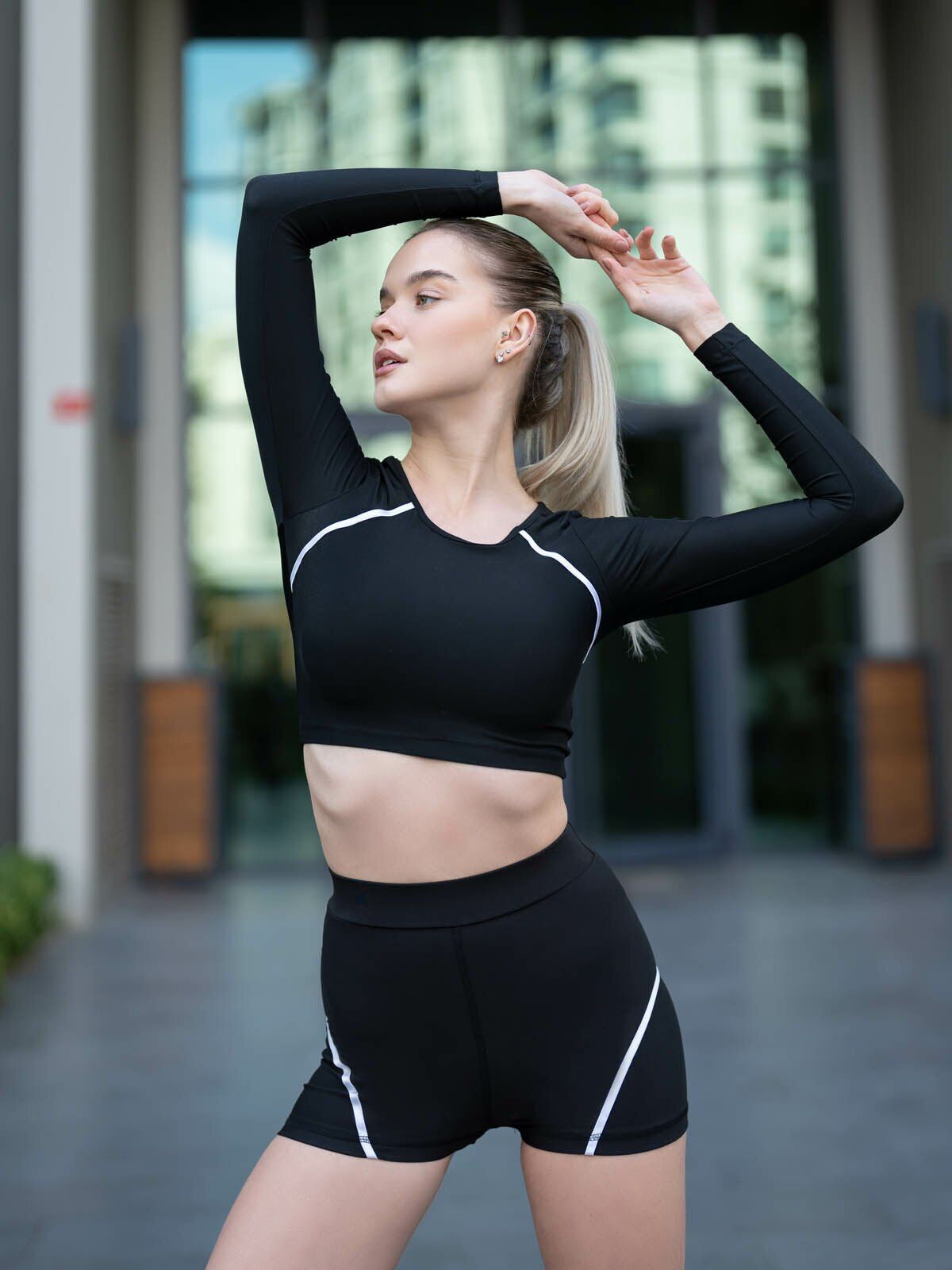 076 Menton Spor Tshirt Black Color