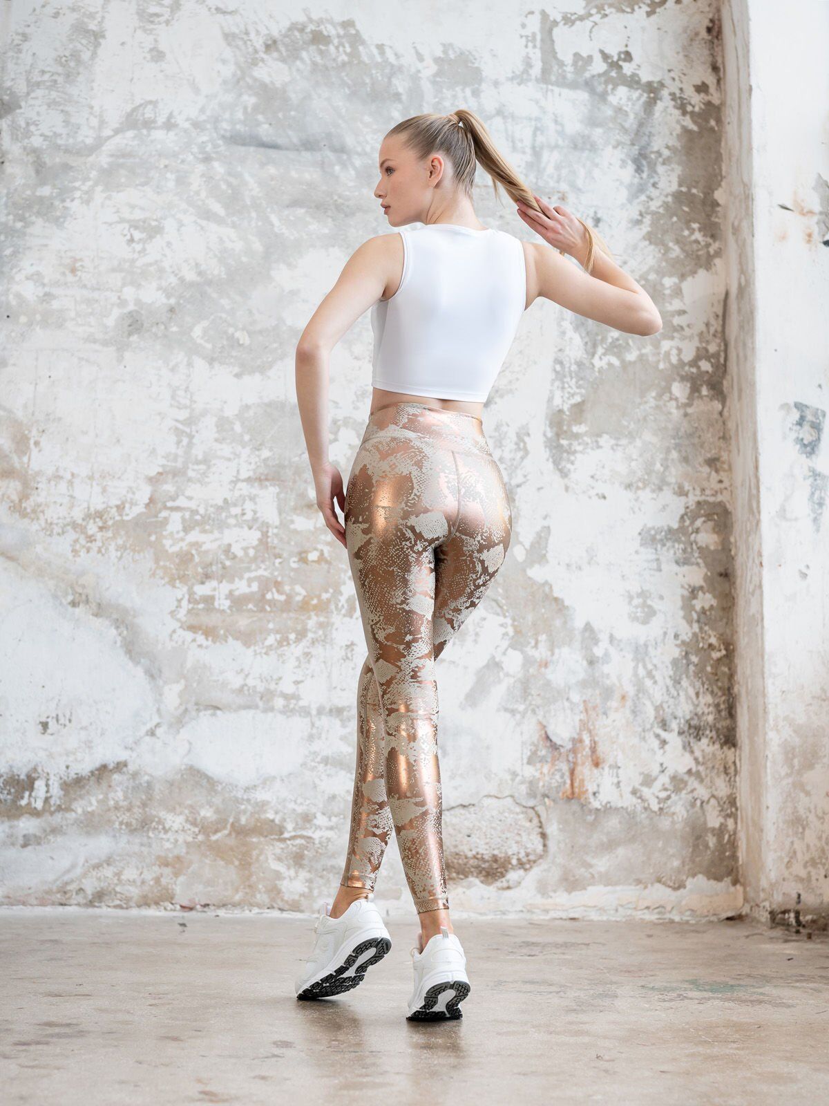 1146 Leather Look Leggings