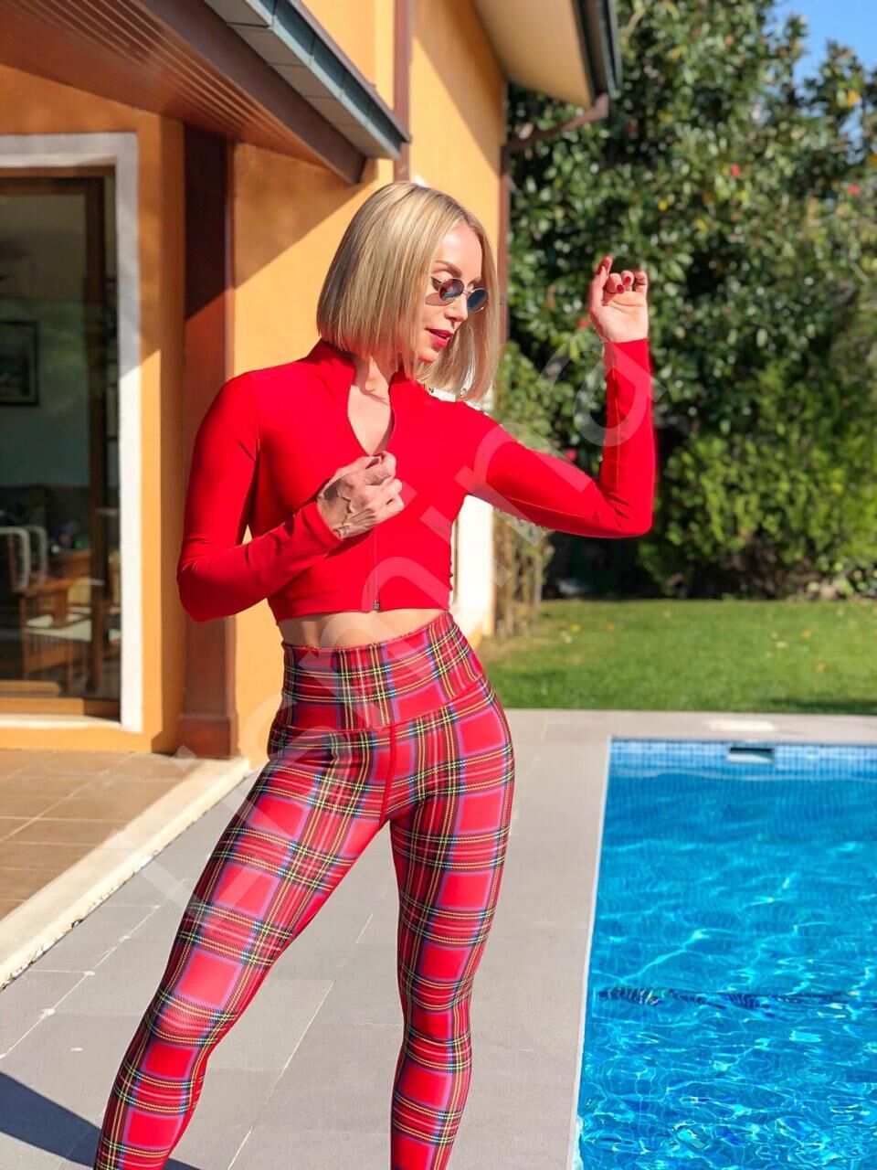 014 Long Sleeve Red Color