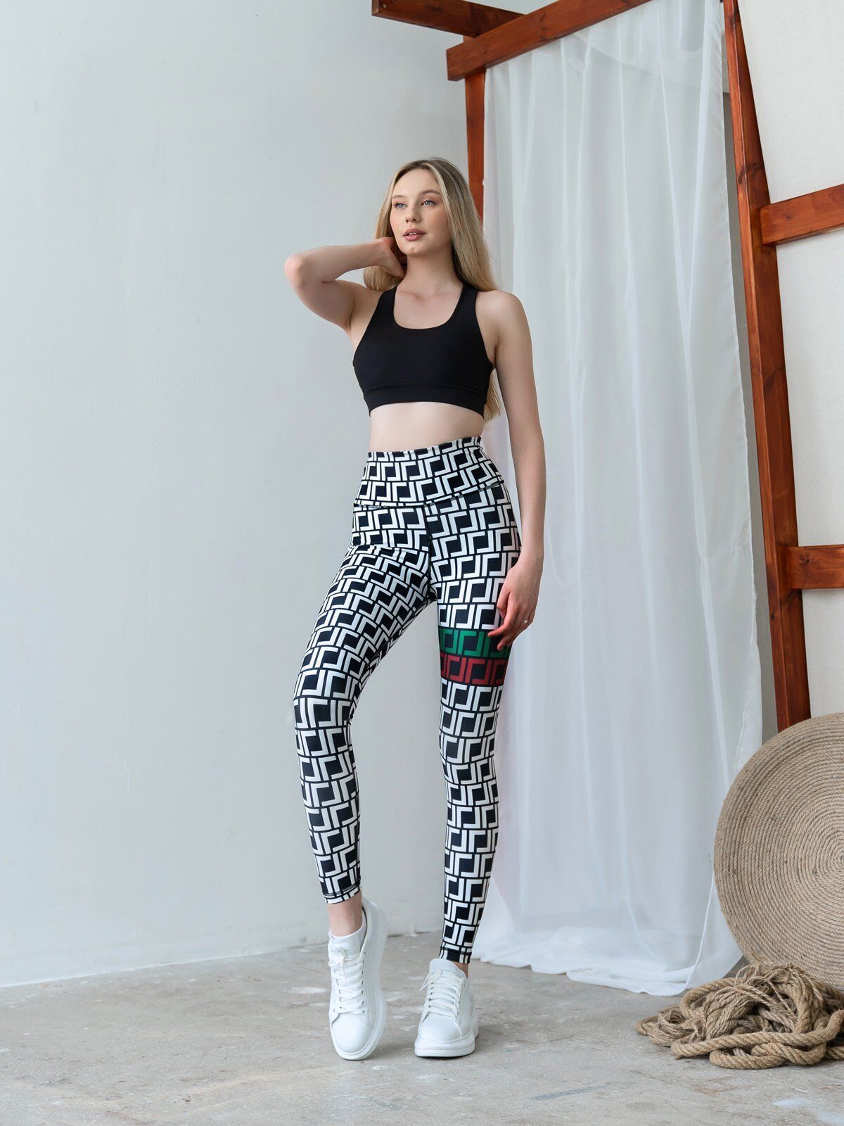 310 Extra High Waist Leggings