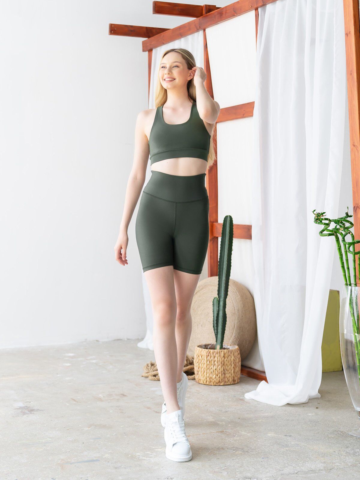 8009 Scrunch Butt Short Khaki Color