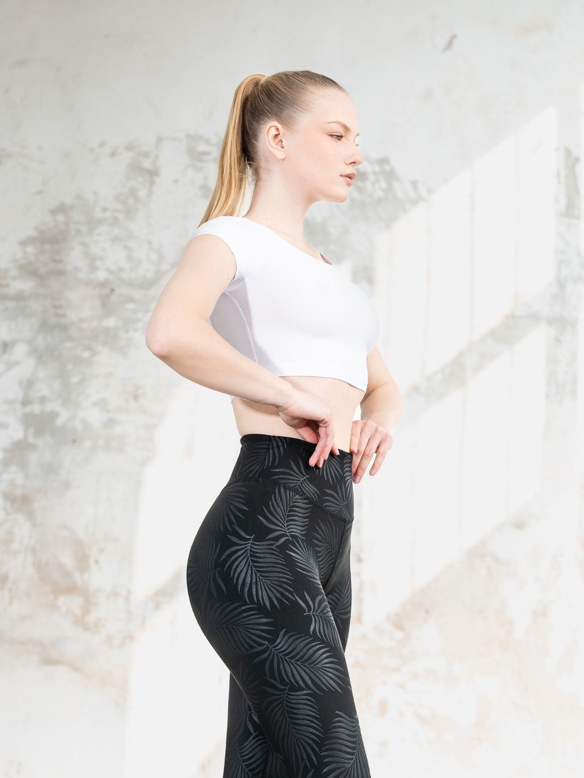 1006 Tshirt White Color