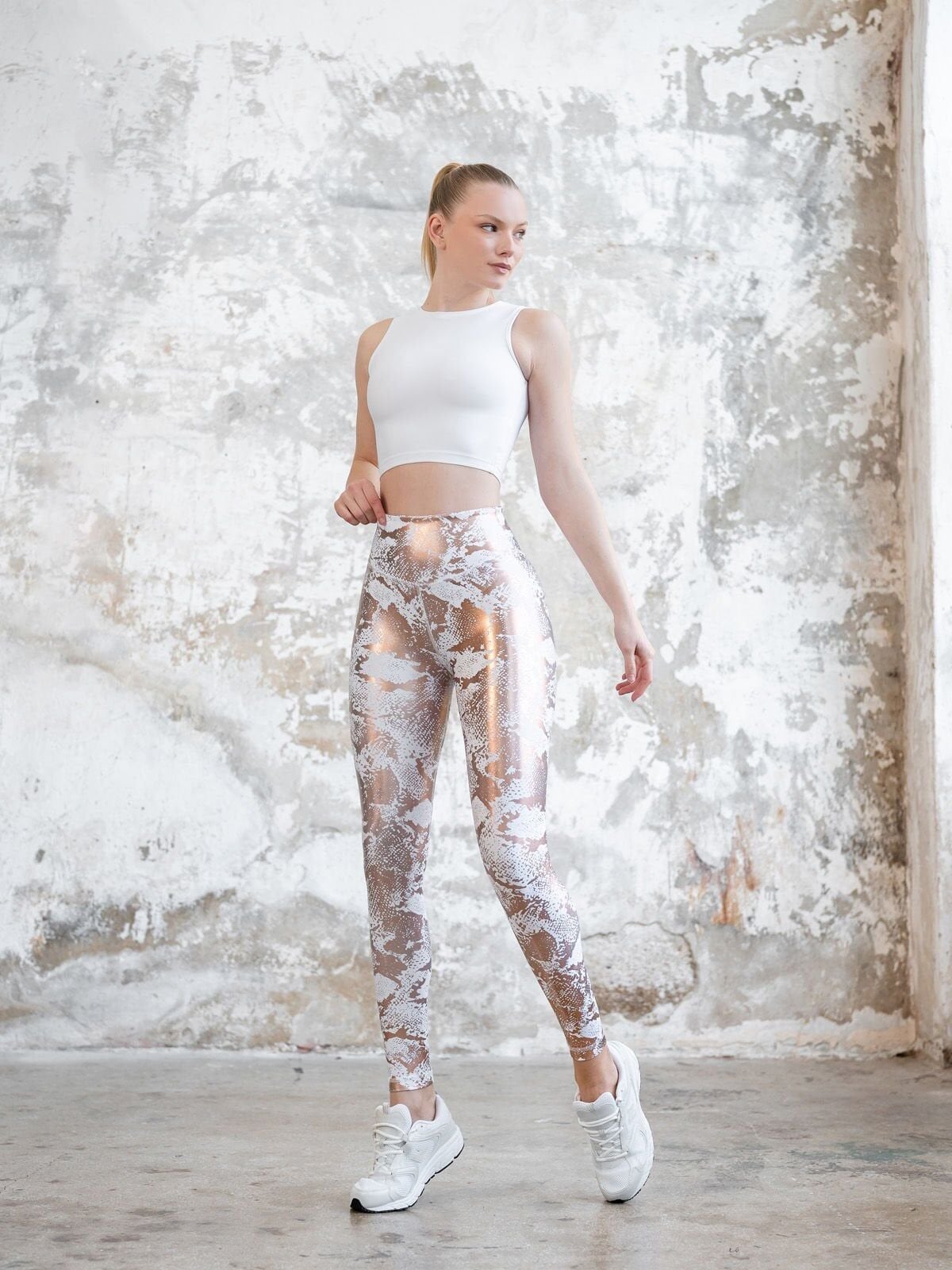 1137 Leather Look Leggings