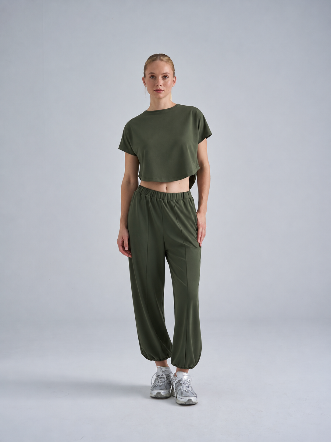 620 Balloon Pants Khaki Color