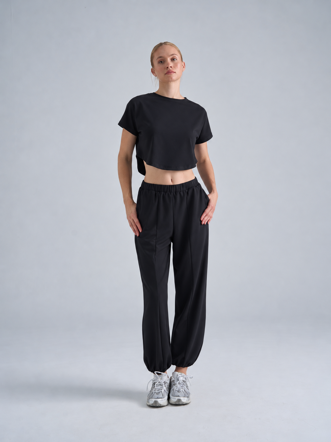 611 Ballon Pants Black Color
