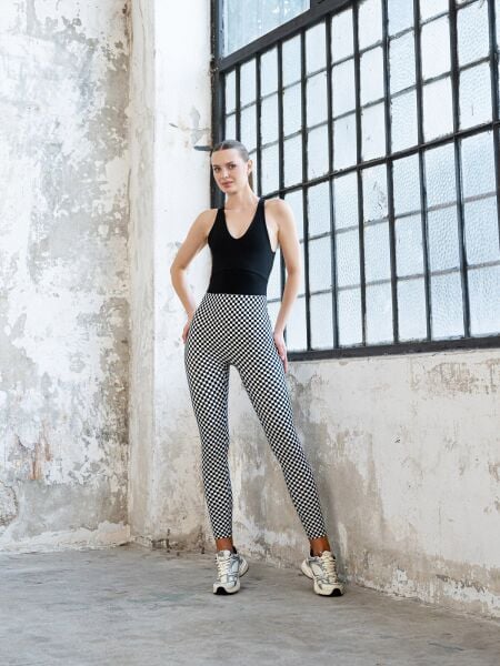 1322 Single Cross Jumpsuit