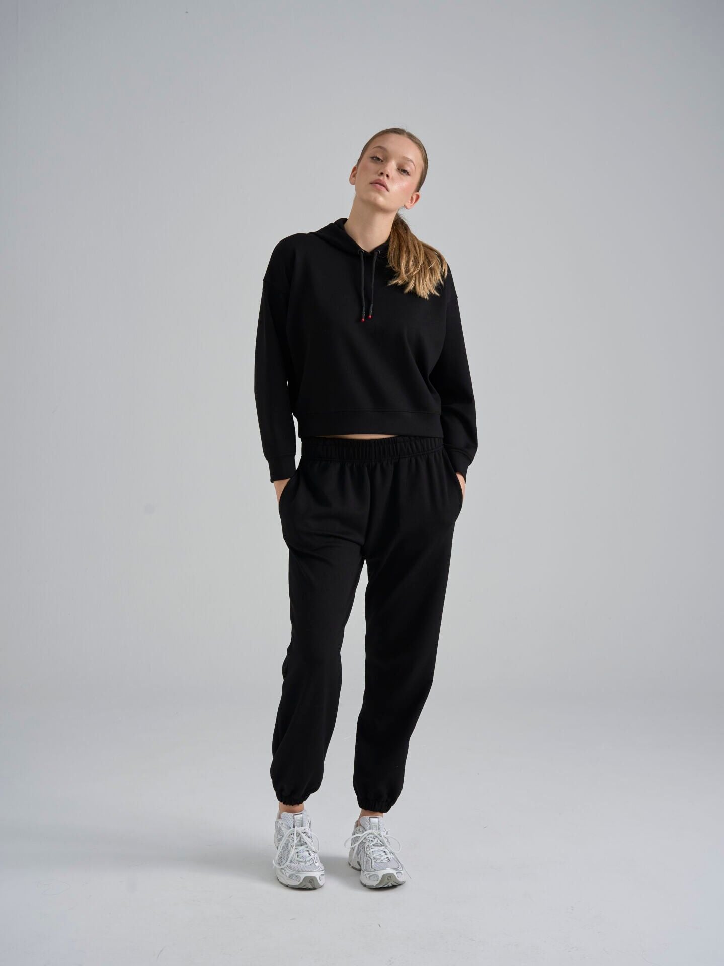 631 Winter Jogger Pants with Elastic Cuffs Black Color