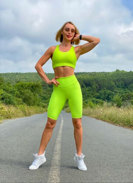 105 Single Crossed Spor Bra Neon Green